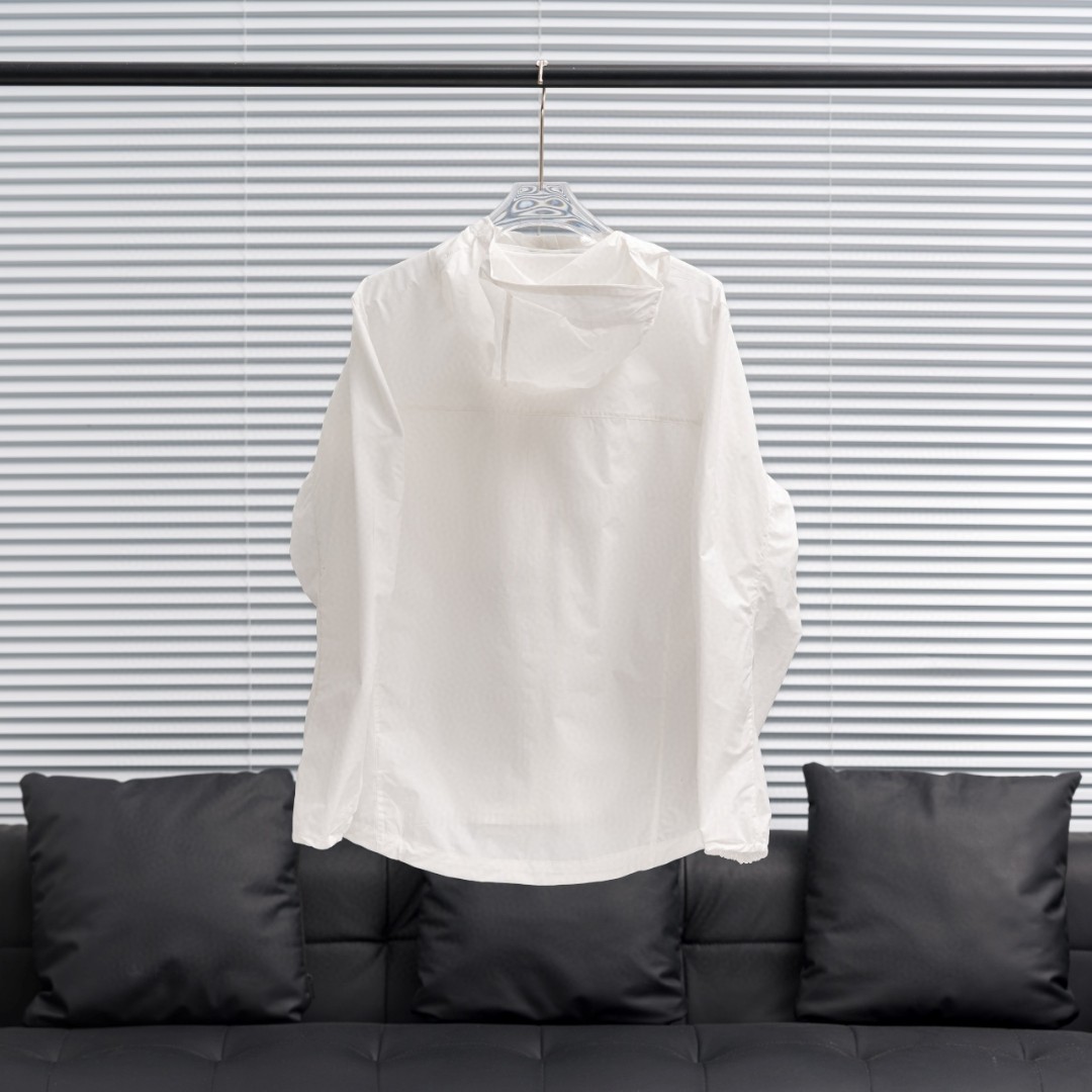 Arcteryx | Squamish Hoody P2 Sunscreen clothing Polar White