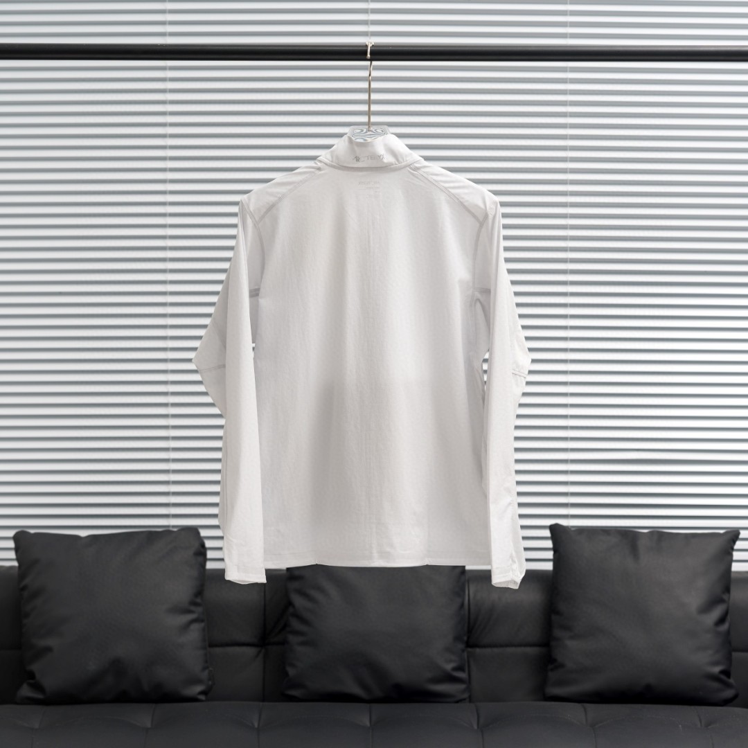 Arcteryx | Acrople Jacket R2 | Hooded soft shell jacket White