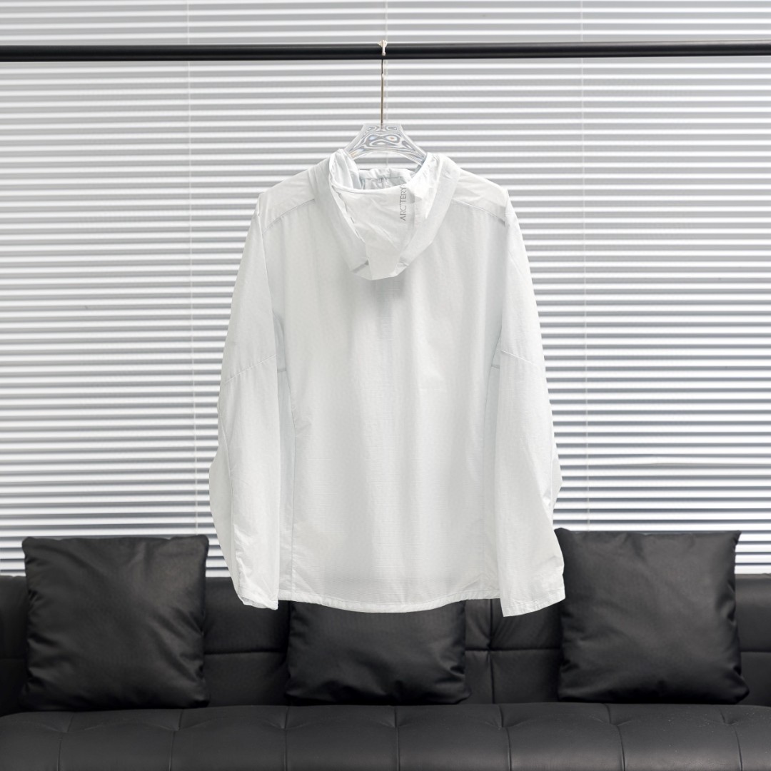 Arcteryx | Lncendo Airshell P1 | Sunscreen clothing Dawn Blue