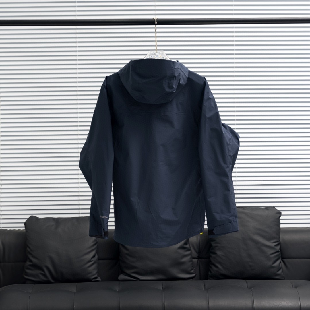 KAILAS Bogda LT submachine jacket deep blue