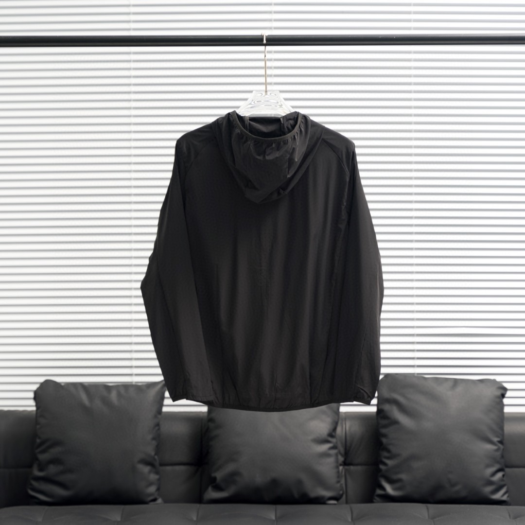 Helly Hansen | 2401 | sunscreen clothing Black