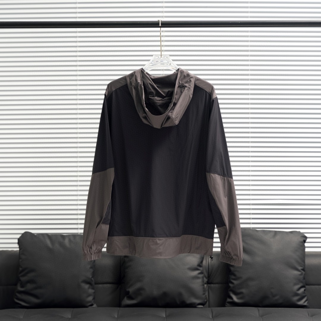 Arcteryx | Color blocked zipper | sunscreen clothing Black Grey