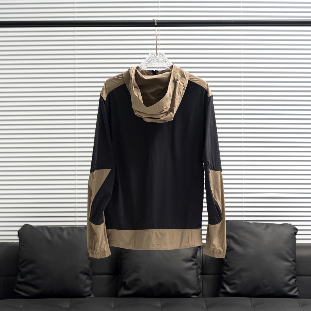 Arcteryx | Color blocked zipper | sunscreen clothing Black Coffee