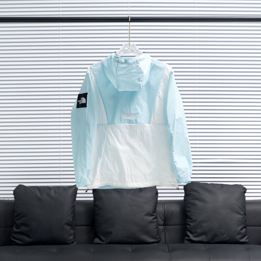 The North Face | NJ3LP01L | Sunscreen Clothes light blue