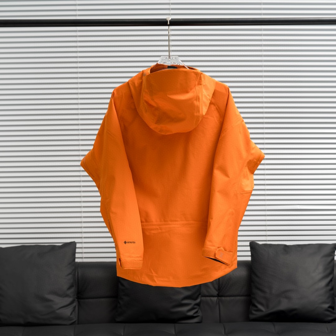 KAILAS | MONT | Hooded Jacket Orange