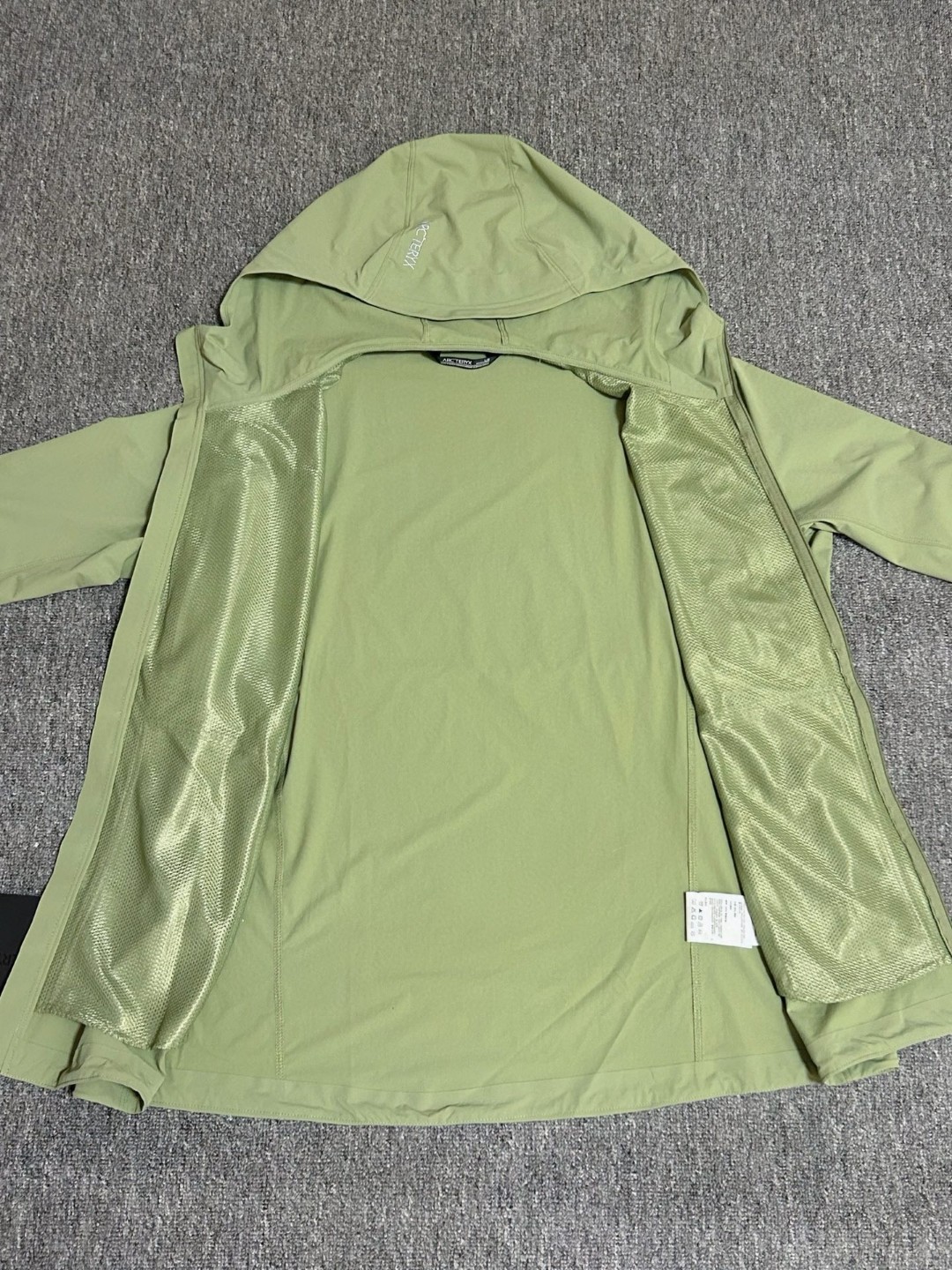 Arcteryx | Gamma Light Weight | Hoody Jacket Chlorella Green