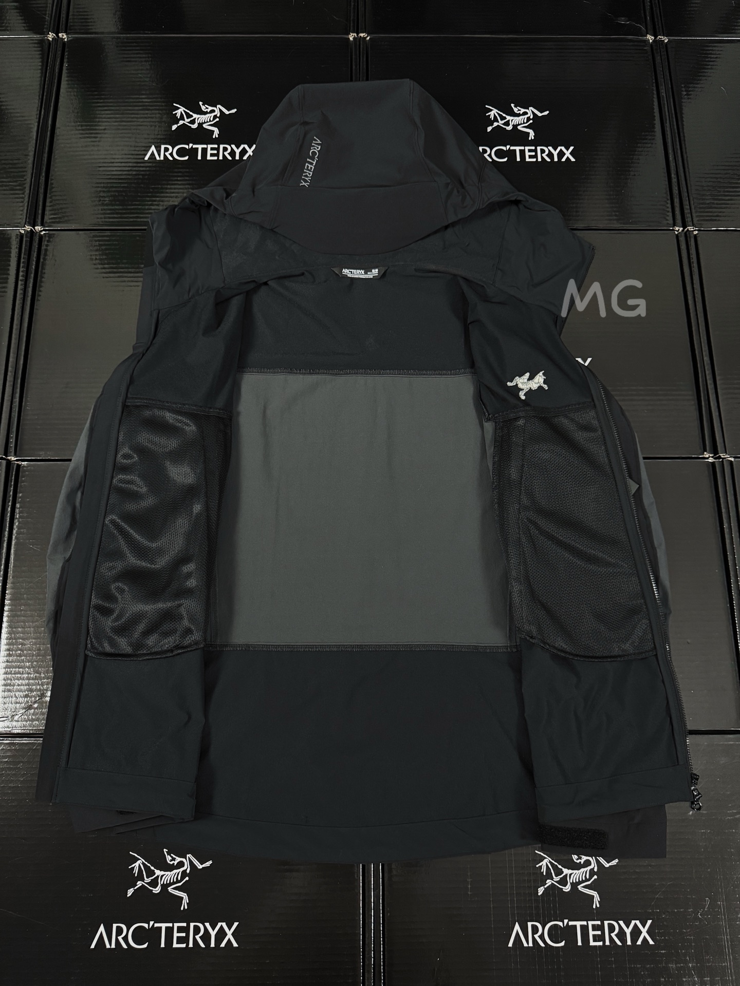 Arcteryx | SE Hoody |  Jacket Black