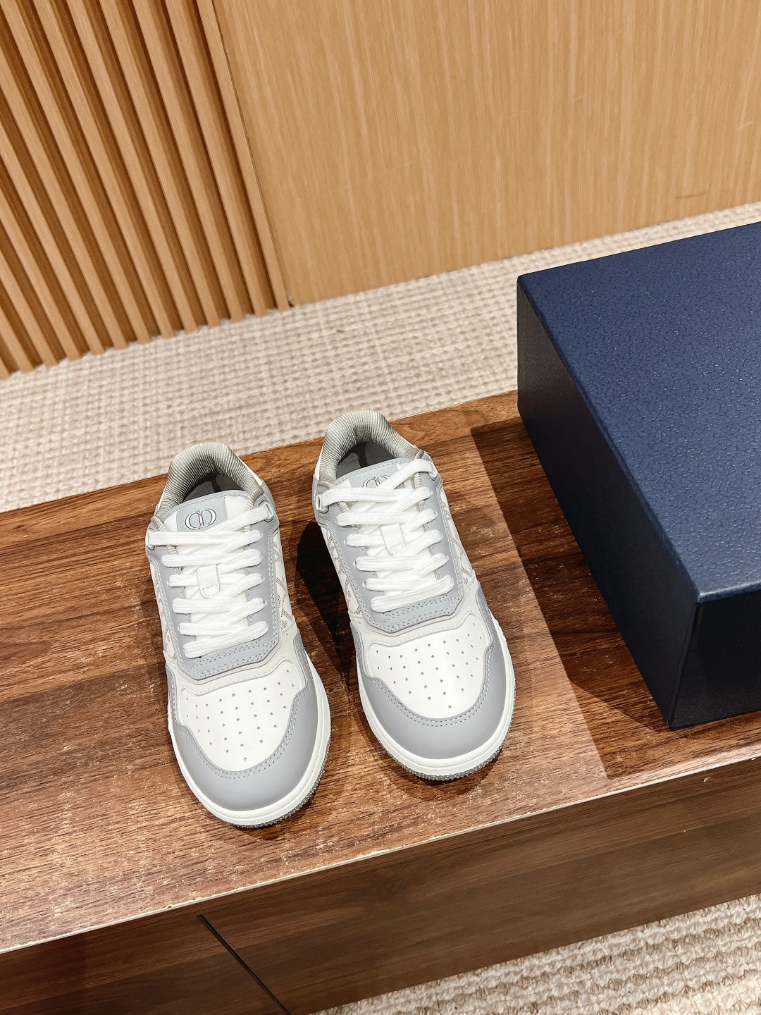 Dior B27 leather low sneakers grey