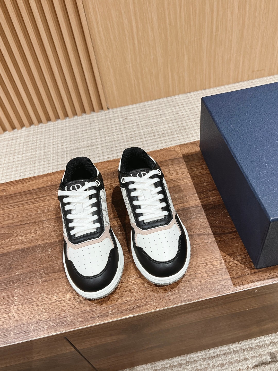 Dior B27 leather low sneakers black white grey