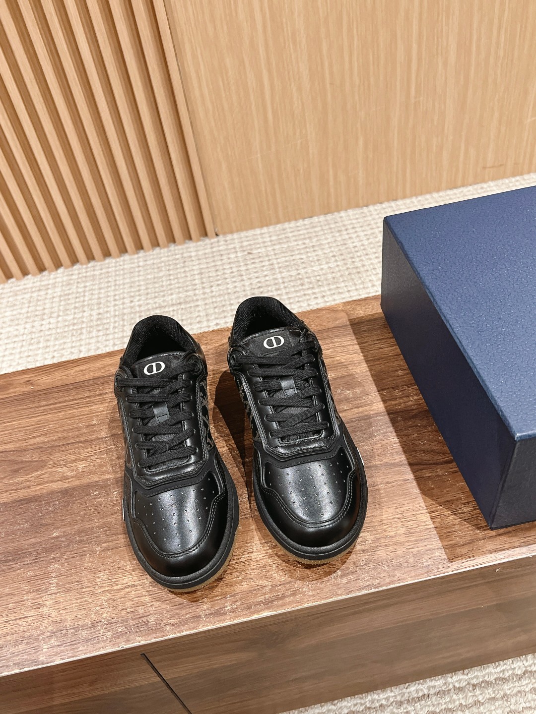 Dior B27 leather low sneakers black brown