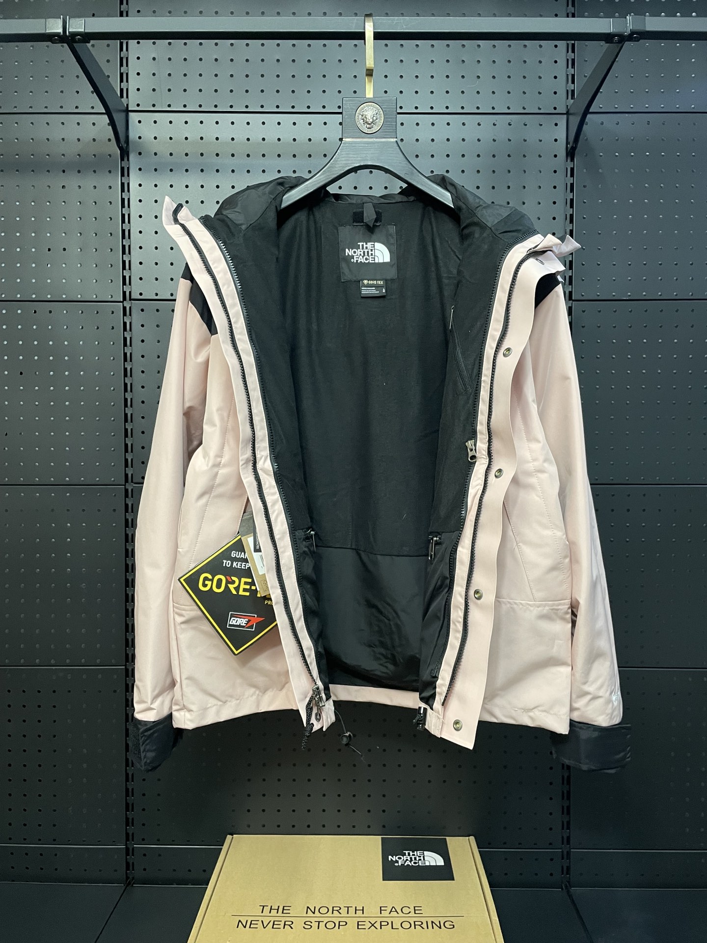 The North Face | 1990 Mountain Relaxxed Ex | Jacket Pink