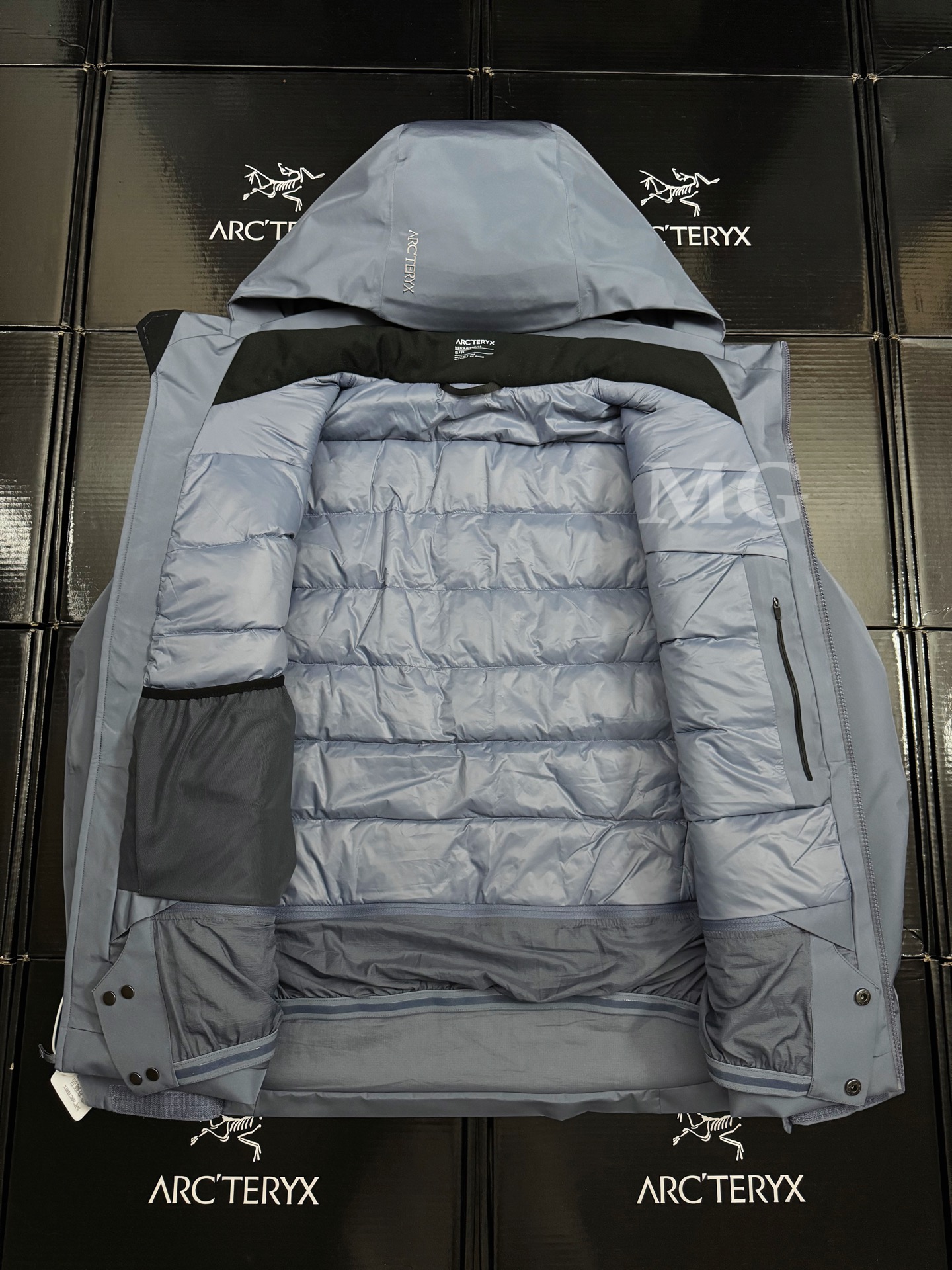 Arcteryx  |  Macai  GTX 750  |  Jacket Stratus