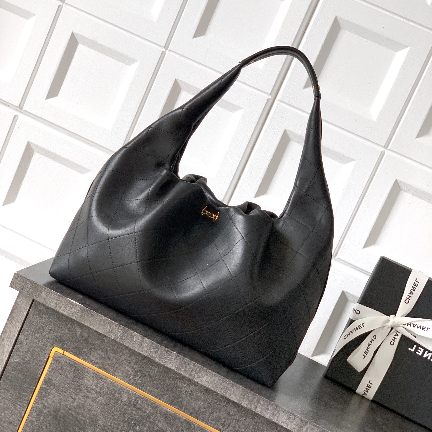 Chanel 26C cloud  leather  hobo bag Black