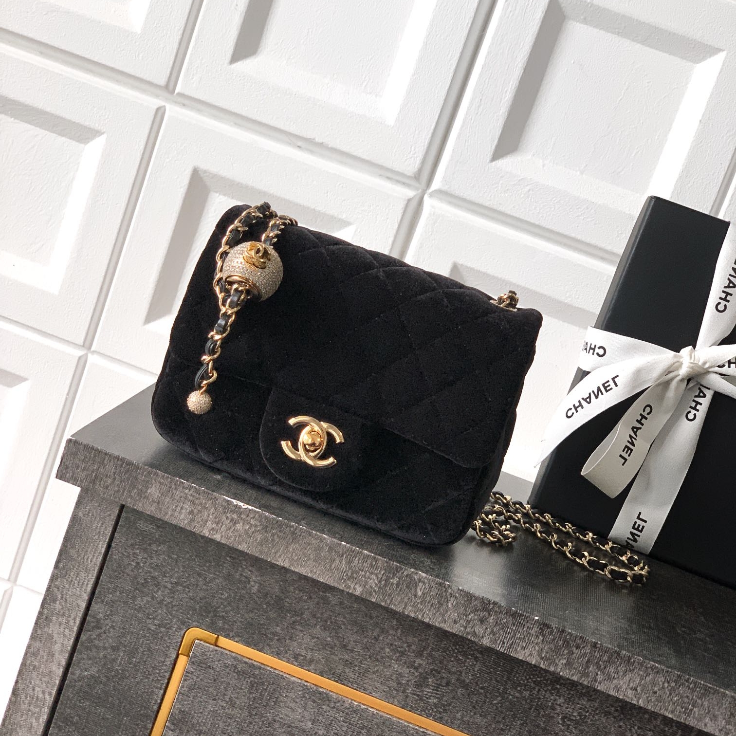 Chanel CF 25B velvet Ball chain bag Square Mini Black