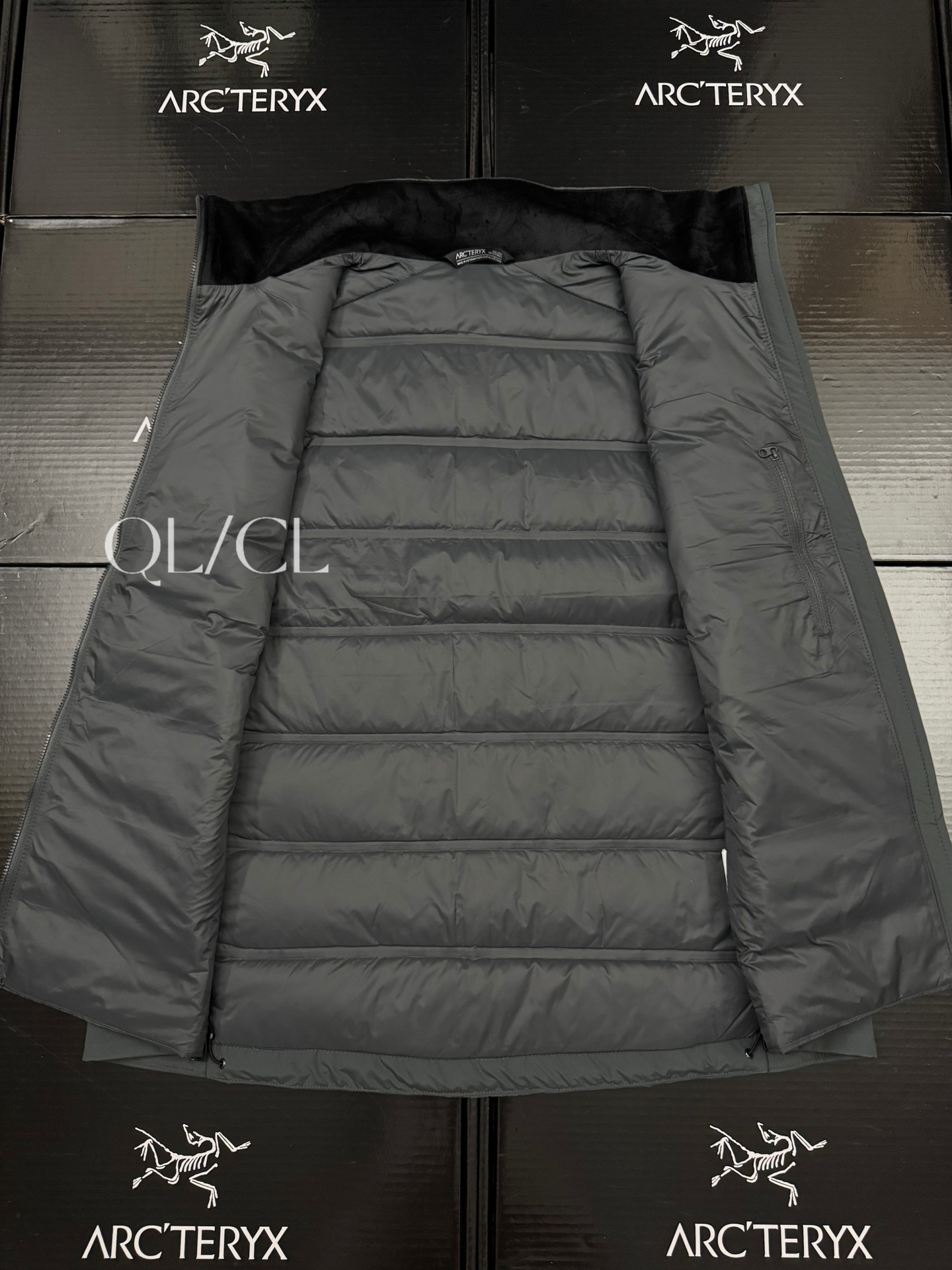 Arcteryx | ATOM vest Men's | Cotton Jacket  Graphite