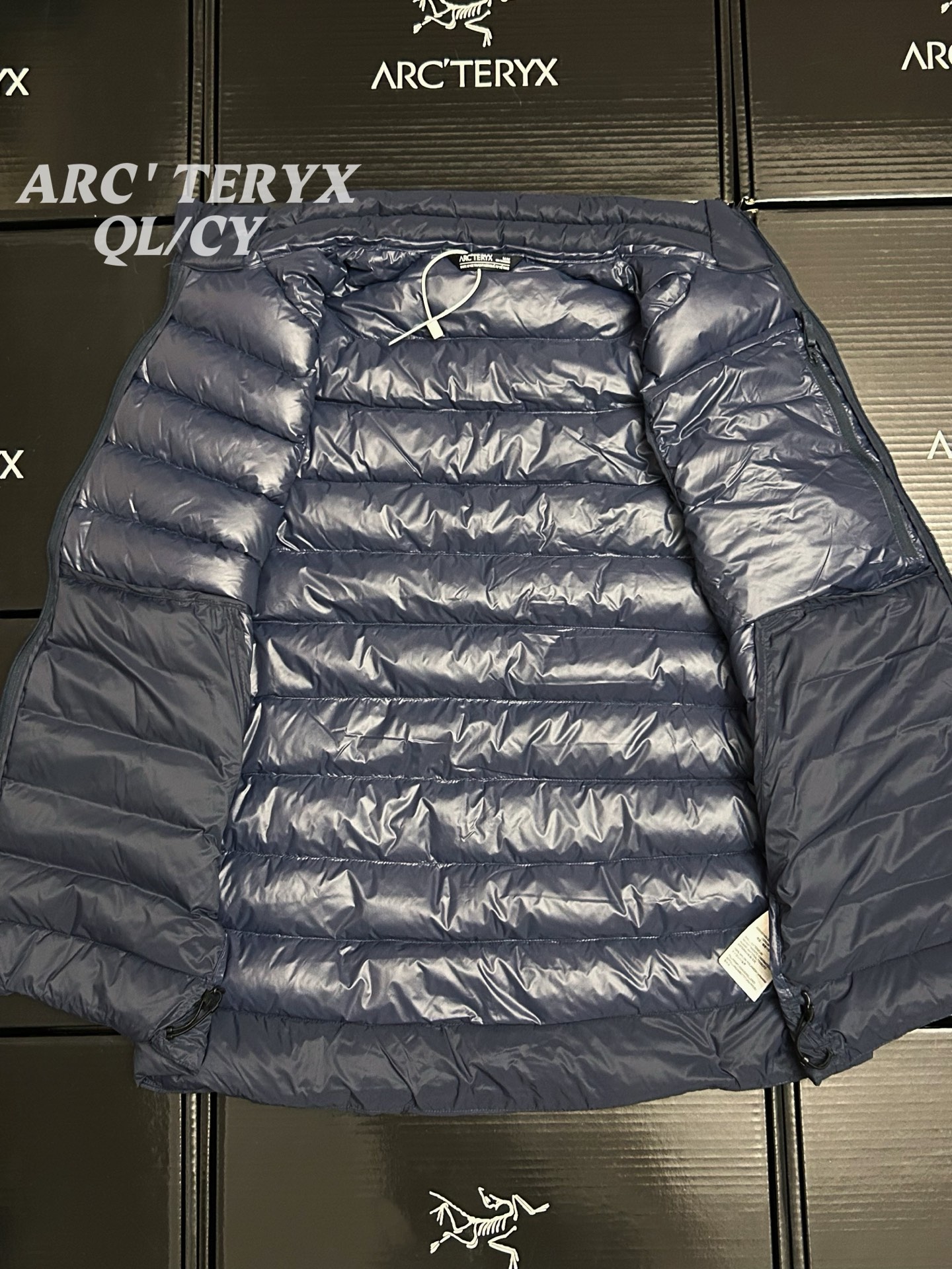 Arcteryx | Cerium vest | Cotton Jacket Black Sapphire