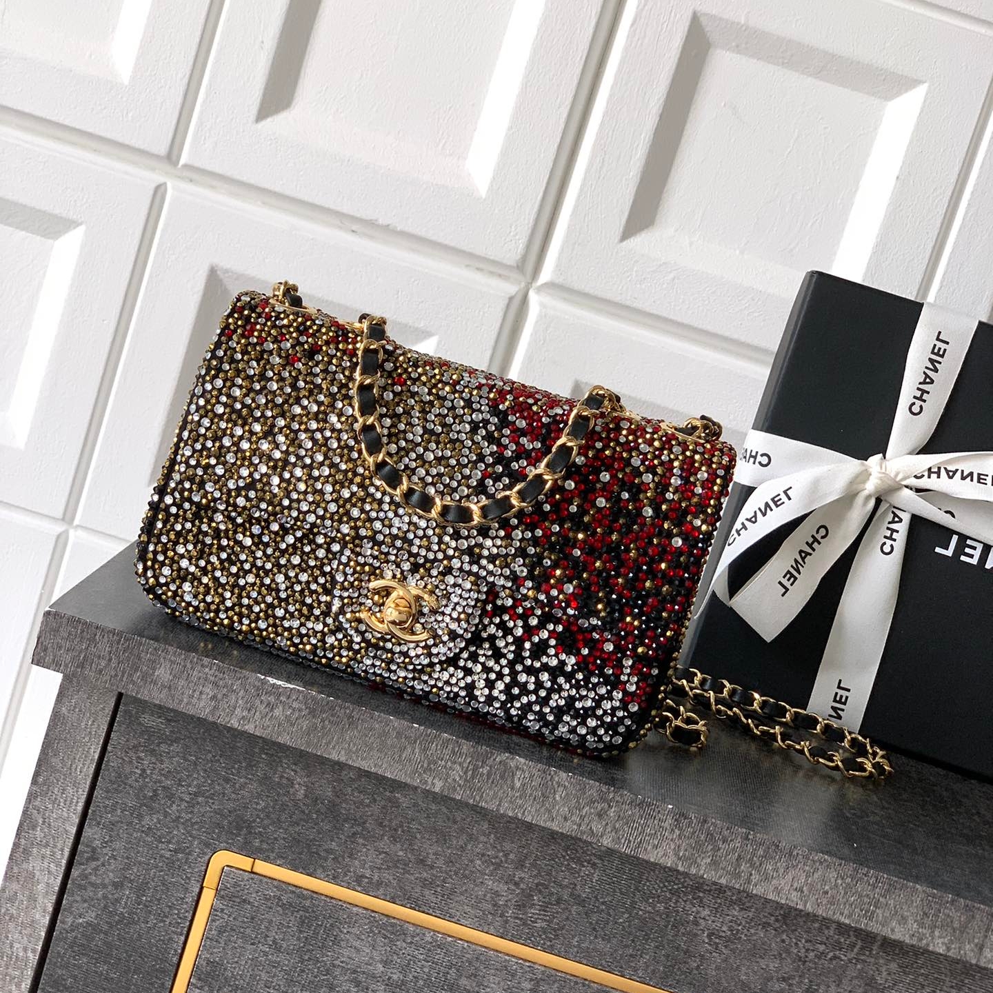 Chanel 25B CF glitter flap bag Red Mini