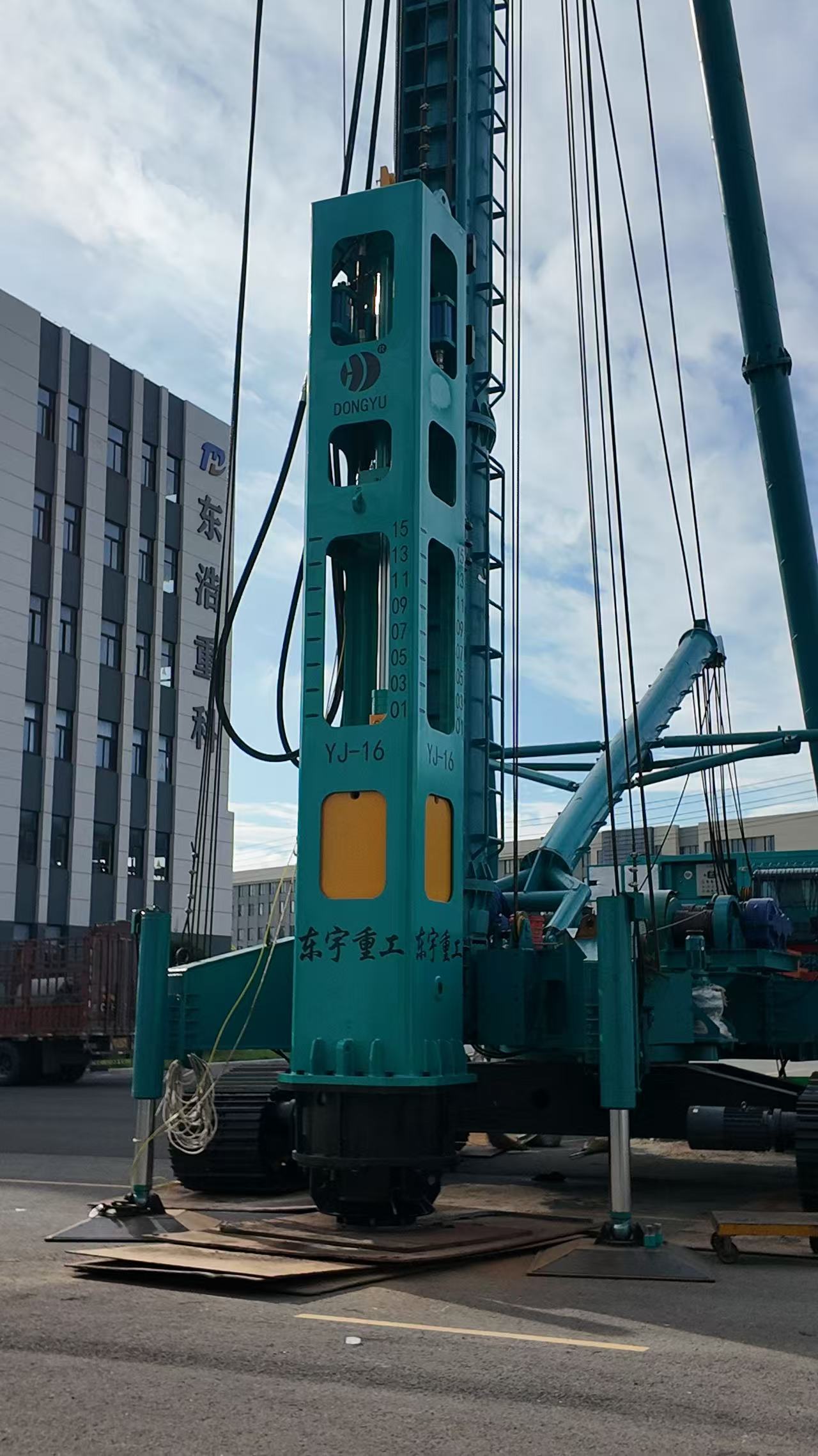Debugging Hydraulic Hammers in Piling Equipment