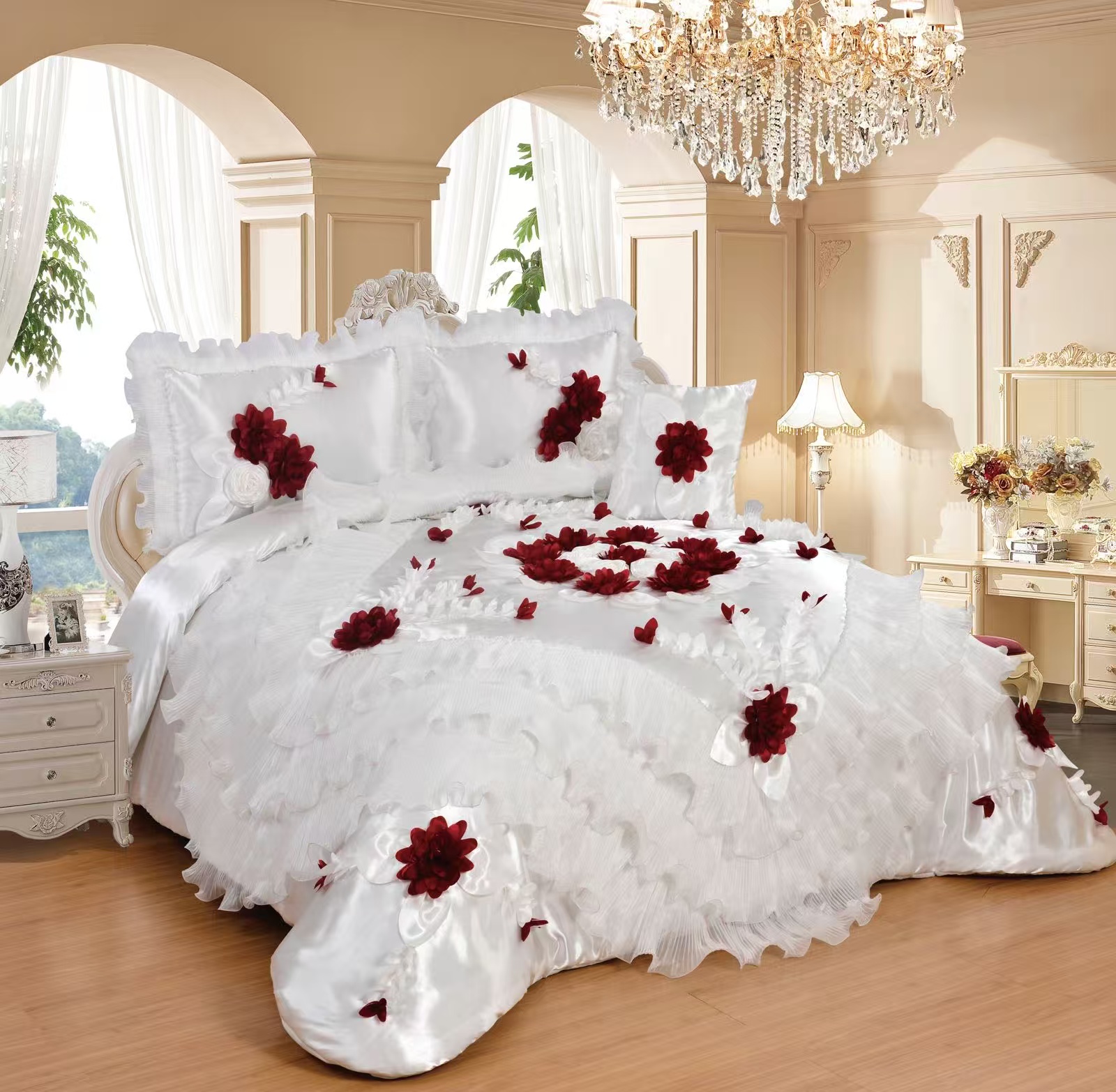 4 Piece in 1 Set Luxury Comforter with Pillowcase