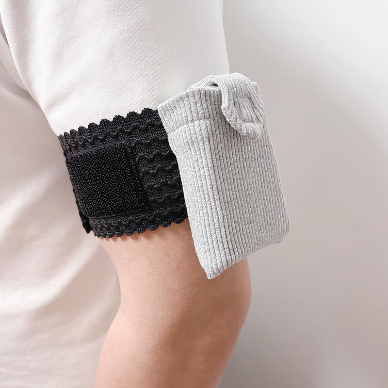 armband holder