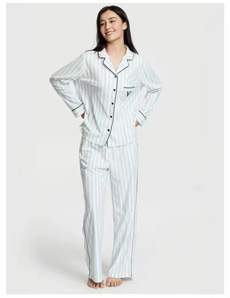 Lightweight Velour V Letter Embroidered Soft Comfortable Warm Homewear Sleepwear Ladies' Set 2025 Fall/Winter New Arrival