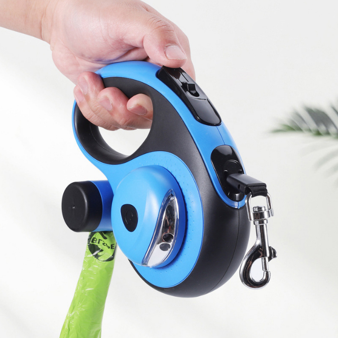 Retractable Dog Leash with LED Flashlight