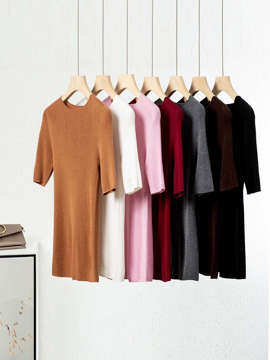 Ultra-Fine German "Yangzi" Yarn — 18-Gauge, 60-Count 100% Wool Sweater for Women | Seamless Crew Neck, Mid-Sleeve | Premium Slimming Base Layer