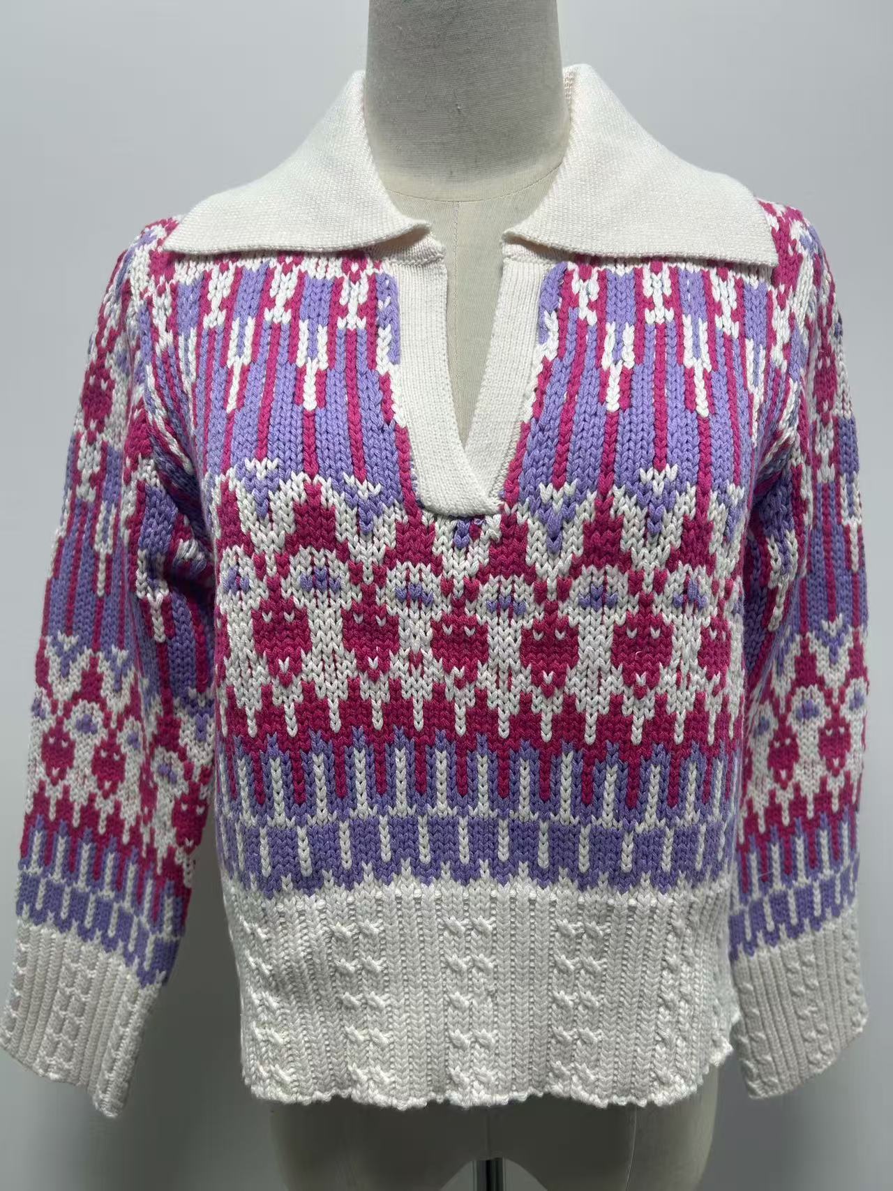 Elegant and high-end jacquard loose-fitting knit pullover sweater