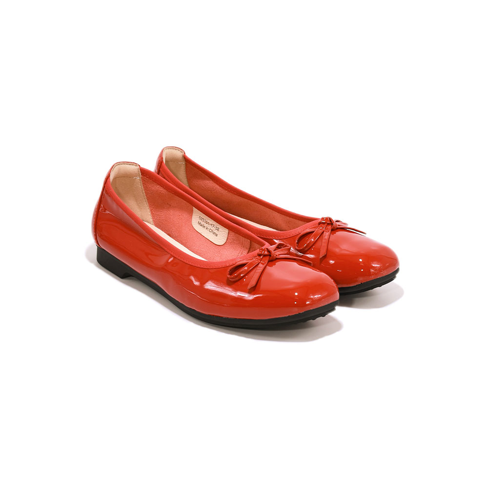 Polished ballet flats