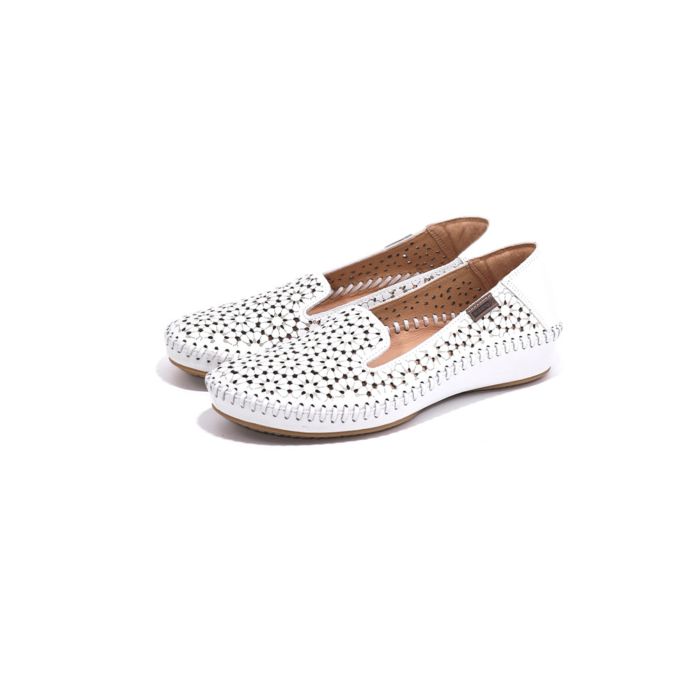 Hollow woven loafers