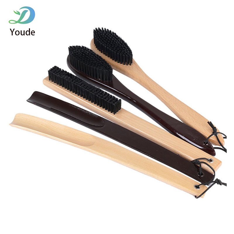 Wholesale Hotel Guestroom Wooden Round Head Brush Household Solid Wood Clothes Brush With PVC Black Hair