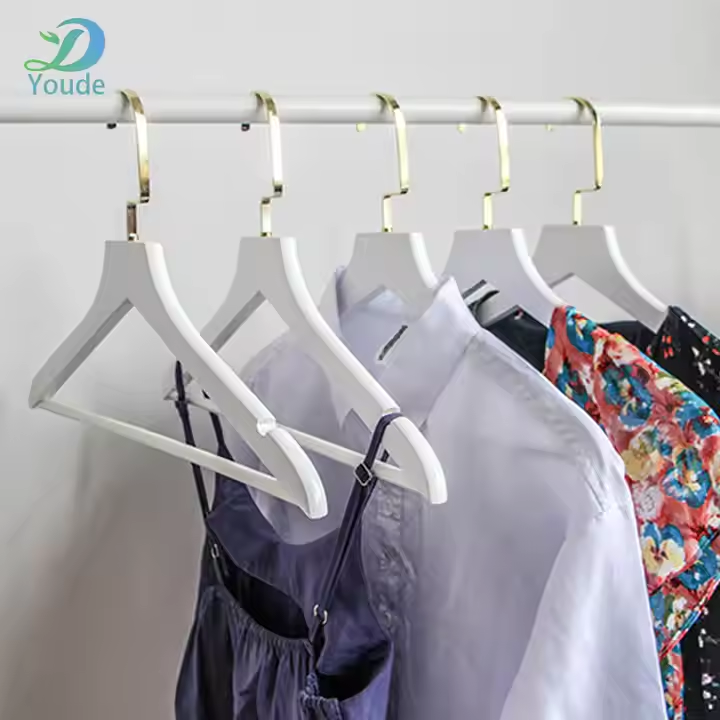 White Color Wooden Shirt Hanger Clothes Shop Hanger No Bar Customized Logo Solid Wood Clothes Hanger