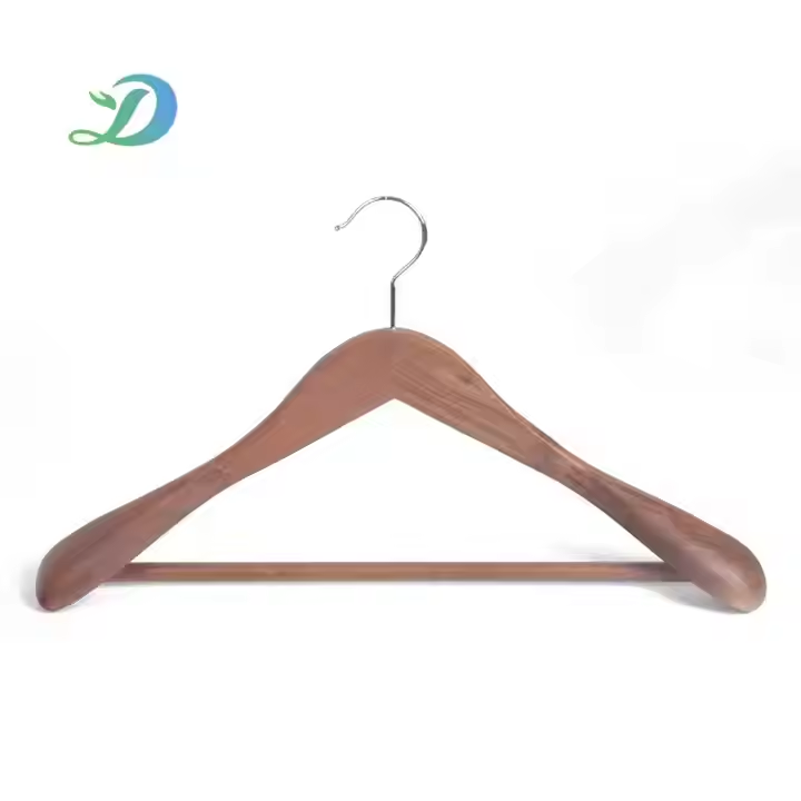 Factory Modern Fashion Wooden Thick Shoulder Hangers Practical Hotel Room Solid Wood Hangers