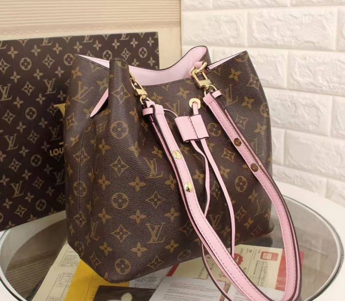 Monogram Canvas NeoNoe MM In Rose Poudre