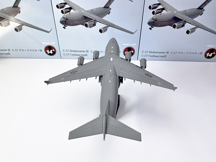 1:200 U.S. Military C-17 US Military Global Hegemon Strategic Transport Aircraft Military Aircraft Simulation Model