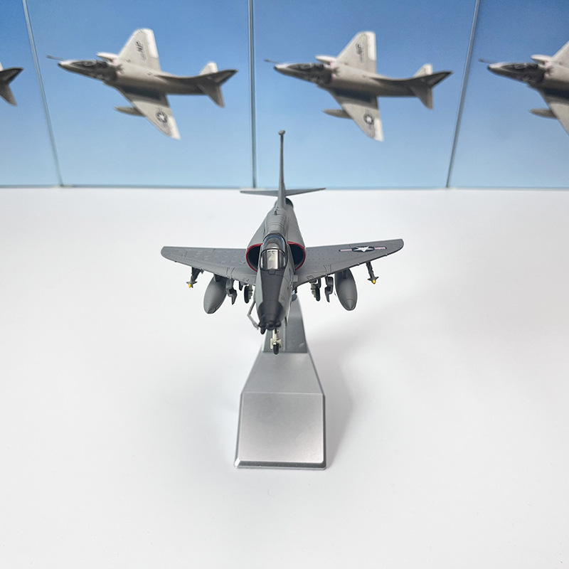1/72 Scale US Marine Corps A-4 Skyhawk Attack Aircraft A4 Fighter Alloy Model Military Replica Display Piece
