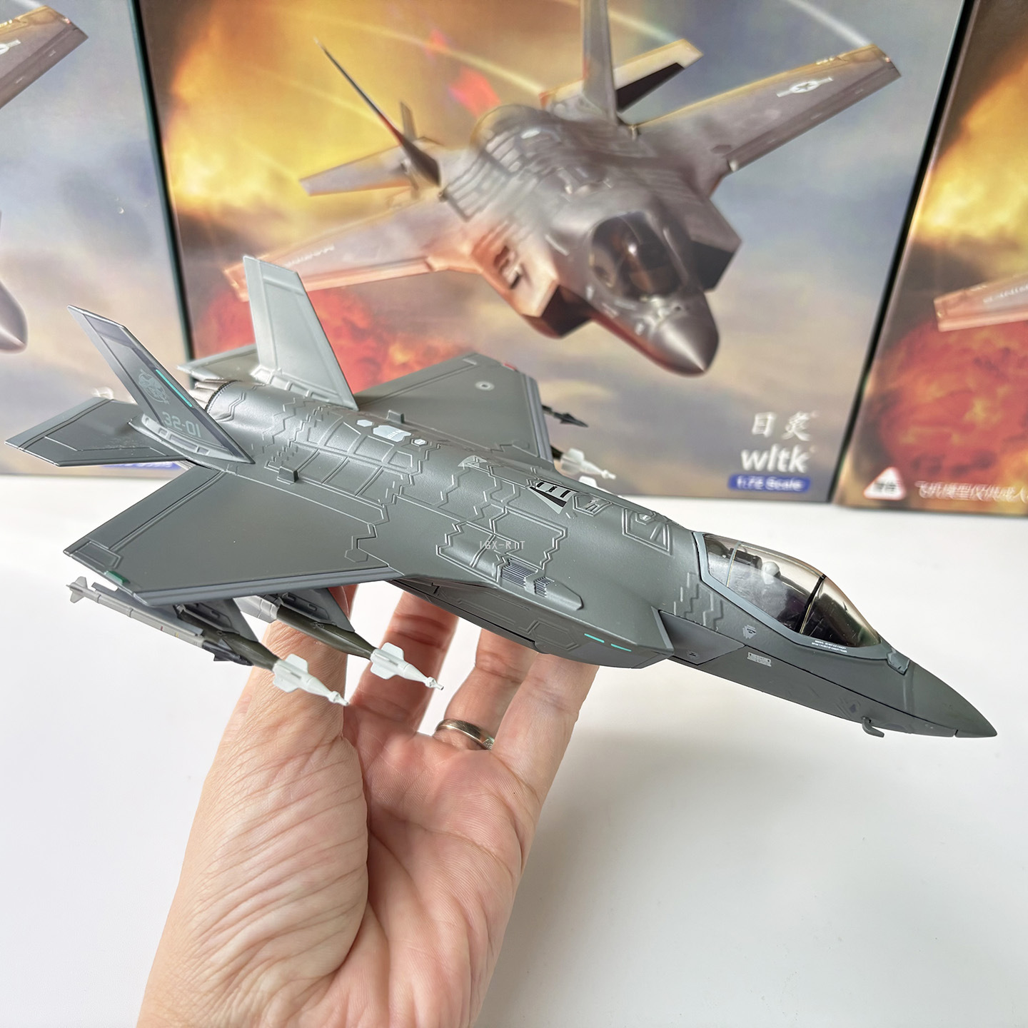 1/72 US F-35A stealth attack aircraft F35 Italian Air Force fighter static model