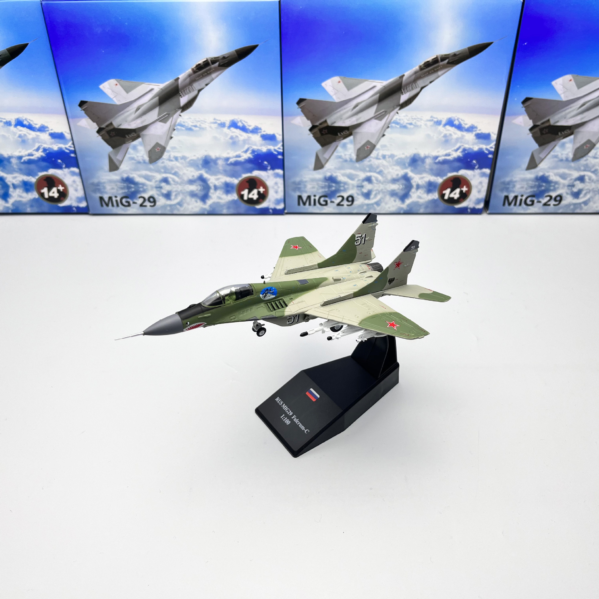 1/100 Scale Russian MiG-29 Pivot Military Fighter Aircraft Model Toy Display Piece