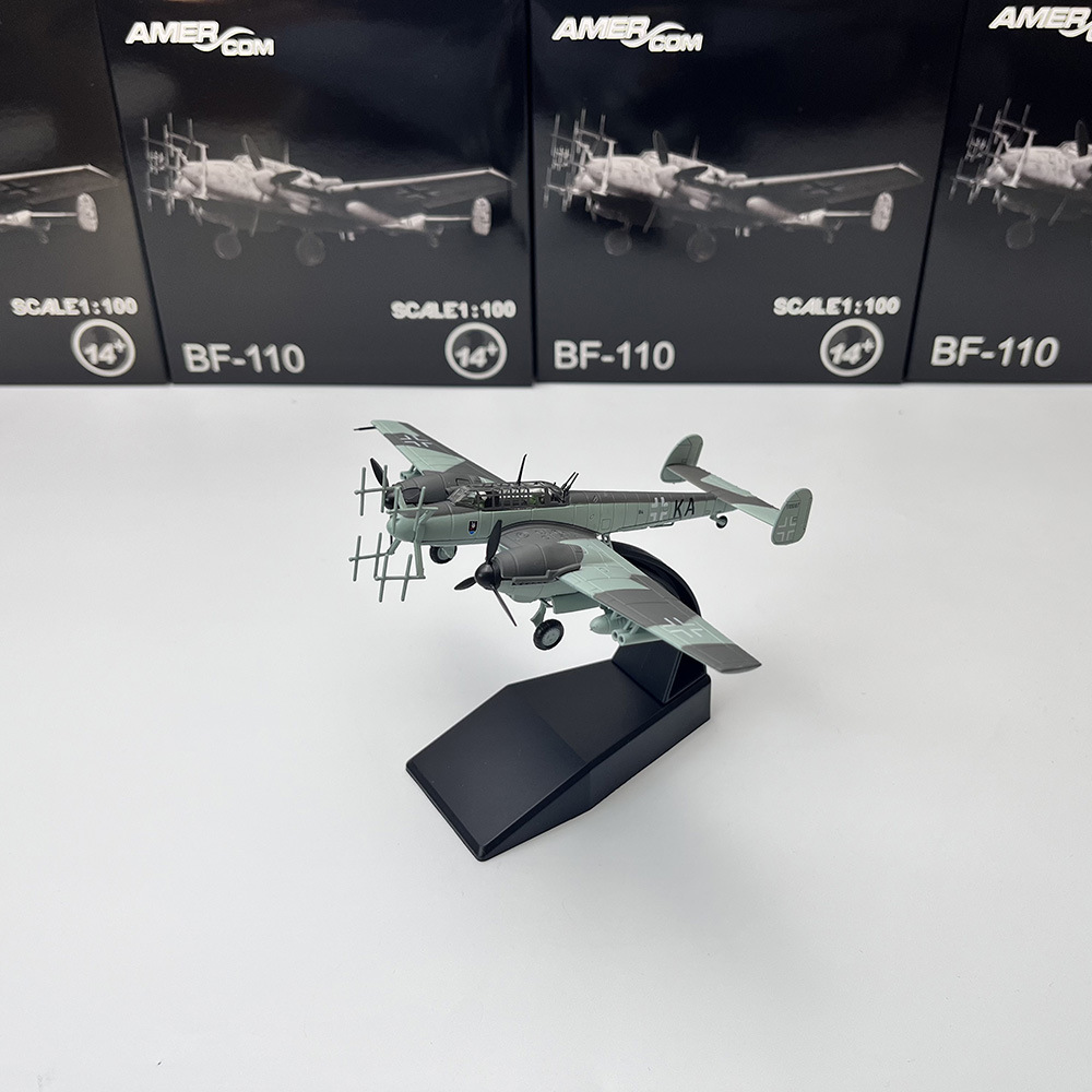 1:100 Scale German Wehrmacht Messerschmitt BF110 Military Fighter Aircraft Ready-to-Fly Model Aircraft Display Piece