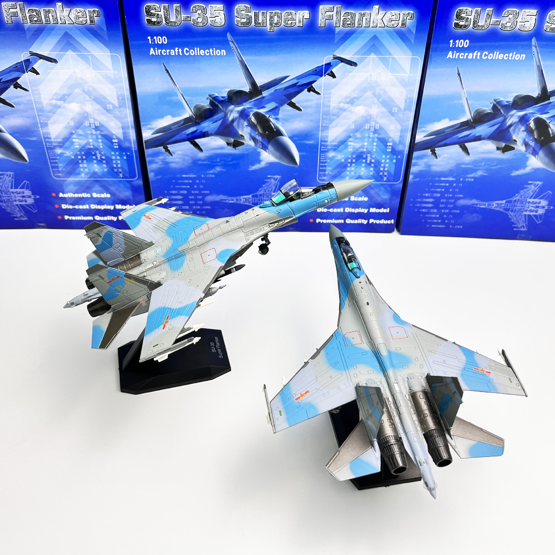 Amer 1/100 Scale Chinese Air Force Su-35 Super Flanker Fighter Aircraft Military Production Aircraft Alloy Model Display Piece