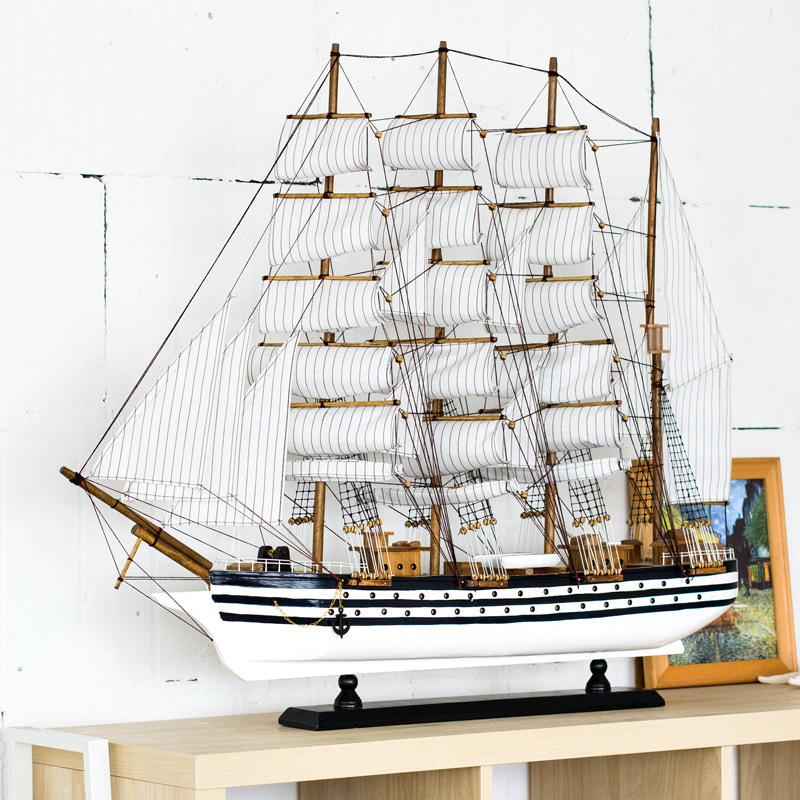 Mediterranean-style wooden sailboat model decoration, simulated pine wood boat, decoration, smooth sailing craft boat gift