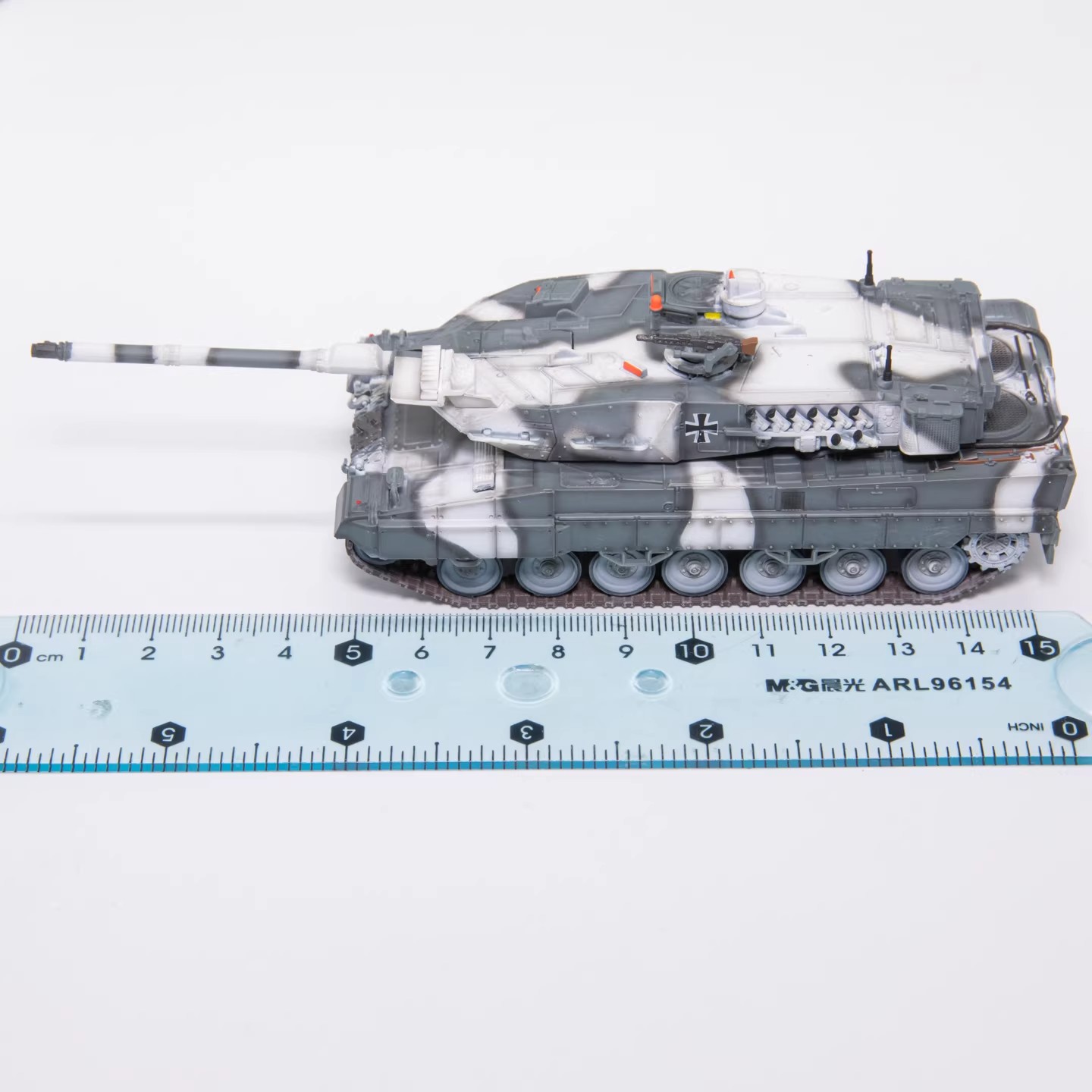 kmw krauss-maffei wegmann nato tank german army panzer heavy armor modern warfare tactical vehicle desktop display gift for men