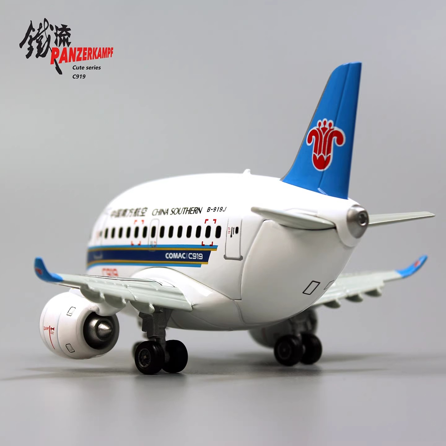 toon plane chibi aviation gift desktop ornament commercial airliner replica metal finished model guangzhou based airline souvenir
