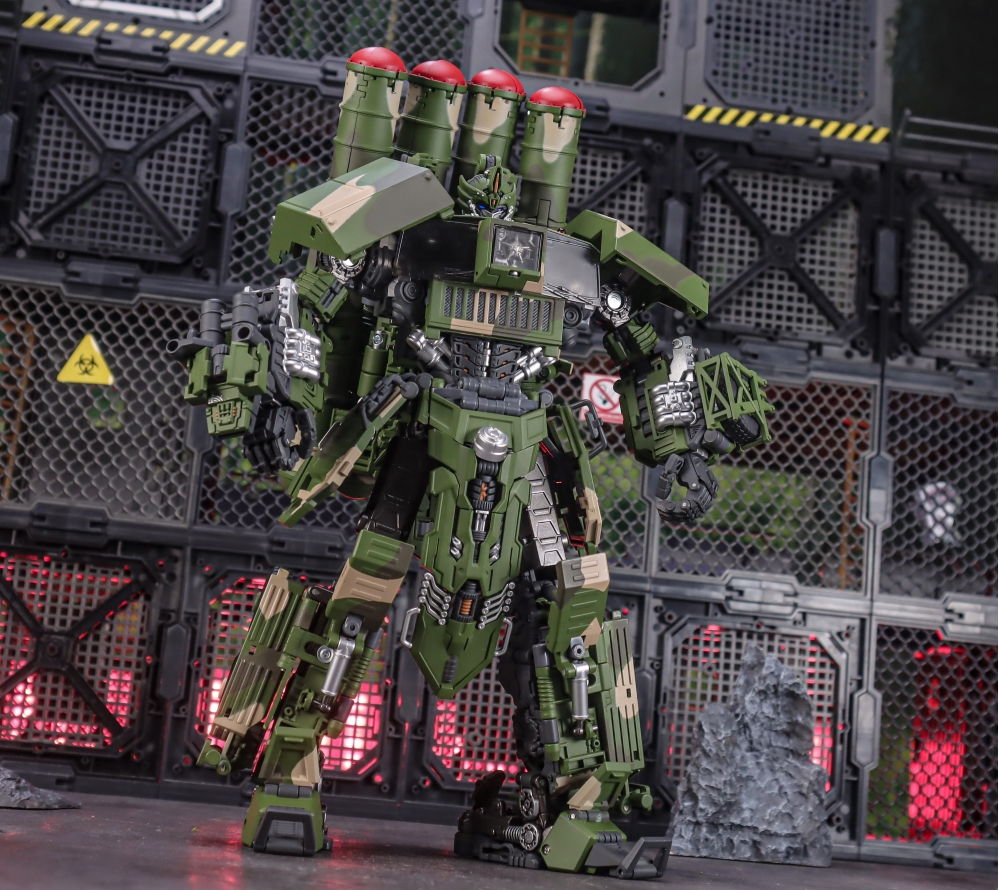 touchtoys-hq-9be-hell-bird-yanji-missile-launcher-transforming-mecha