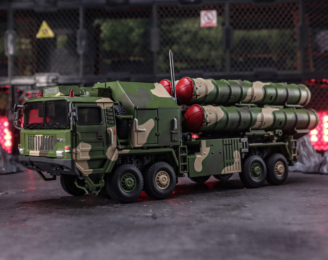 TouchToys HQ-9BE Hell Bird (Yanji) Missile Launcher Transforming Mecha