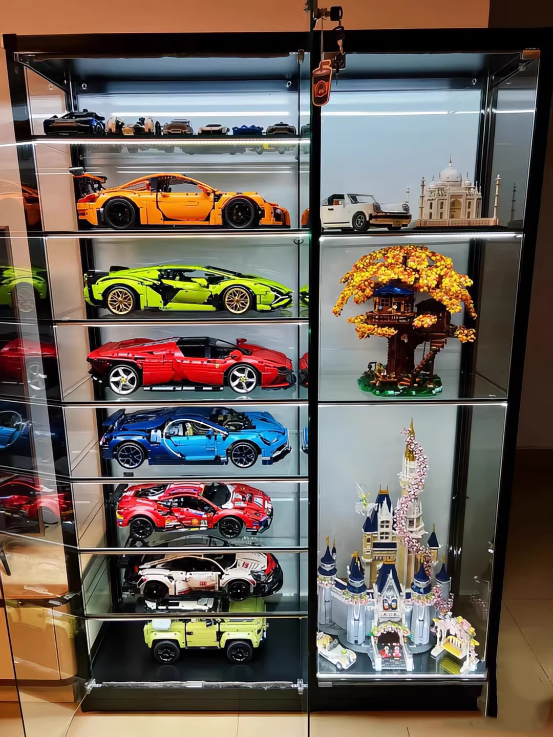 (Included car)Transparent Lego 42156 Racing Cars Wall Mounted Photo Frame Dustproof Display Case