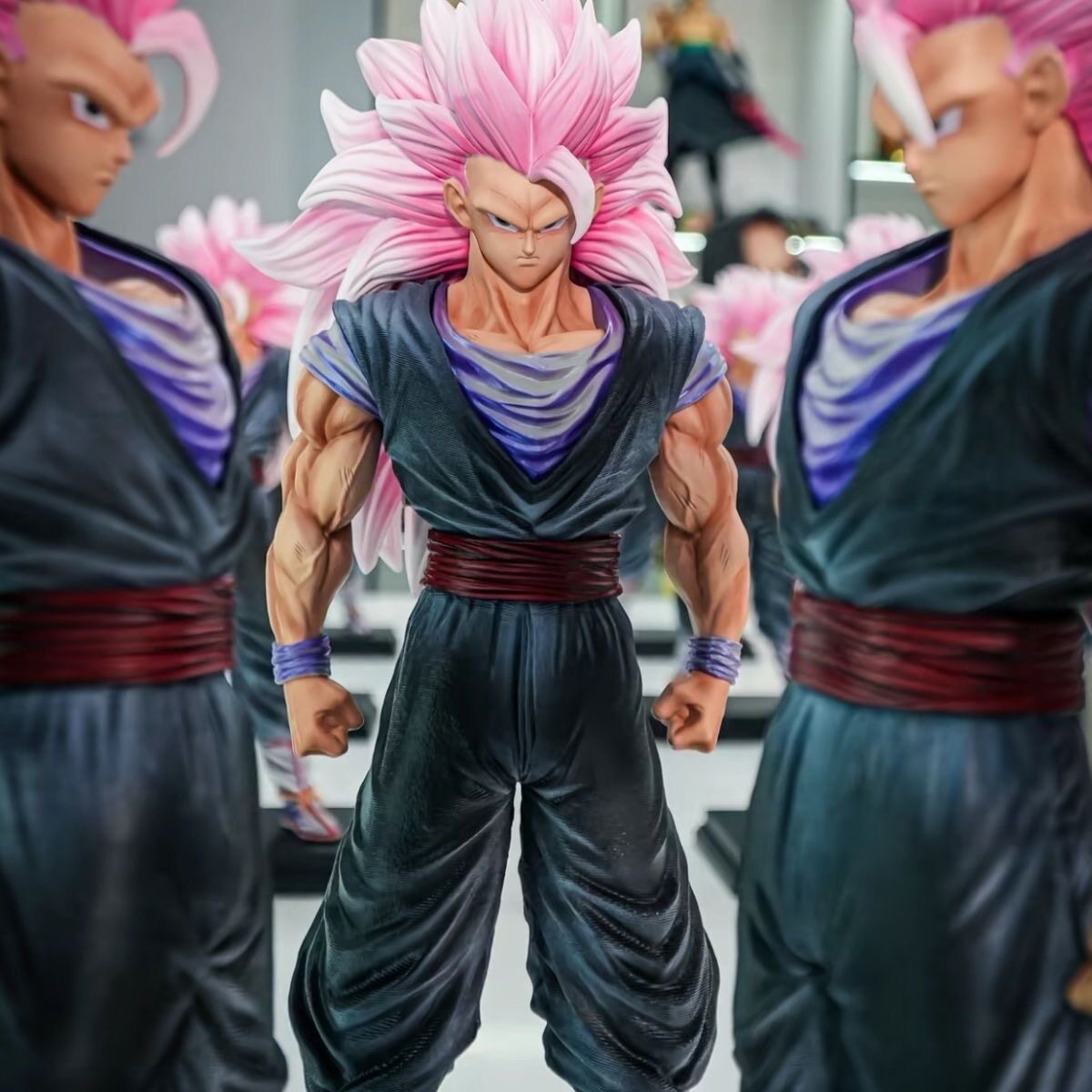 Xinggui Studio Dragon Ball Super Saiyan Rosé 3 Goku Black 36cm Statue