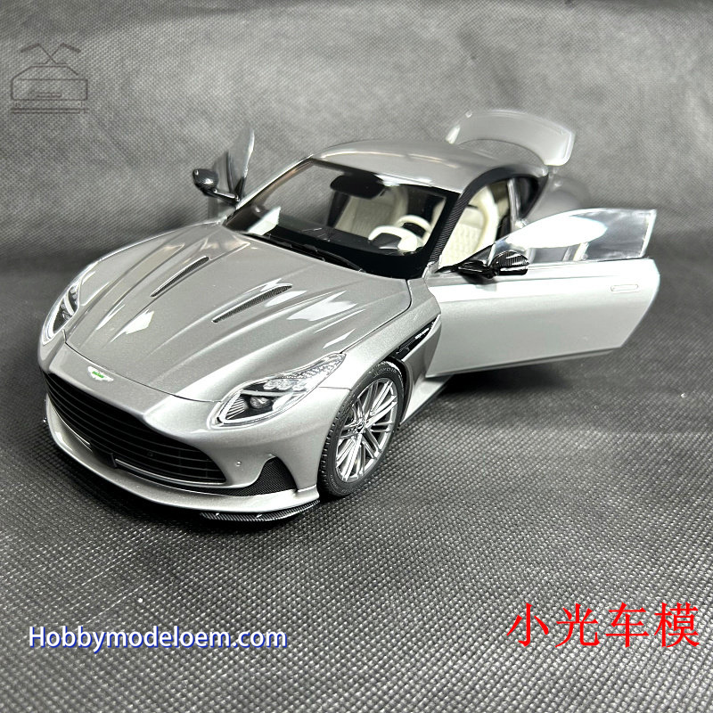 Xiaoguang 1:18 Aston Martin DB12 Aston Martin DB12 alloy car model