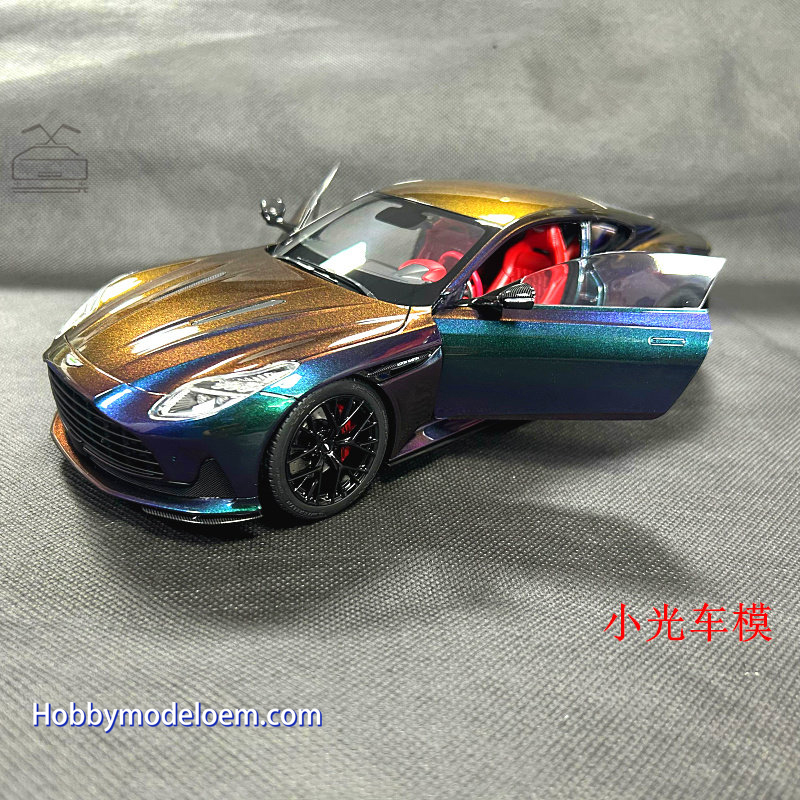 Xiaoguang 1:18 Aston Martin DB12 Aston Martin DB12 alloy car model chameleon