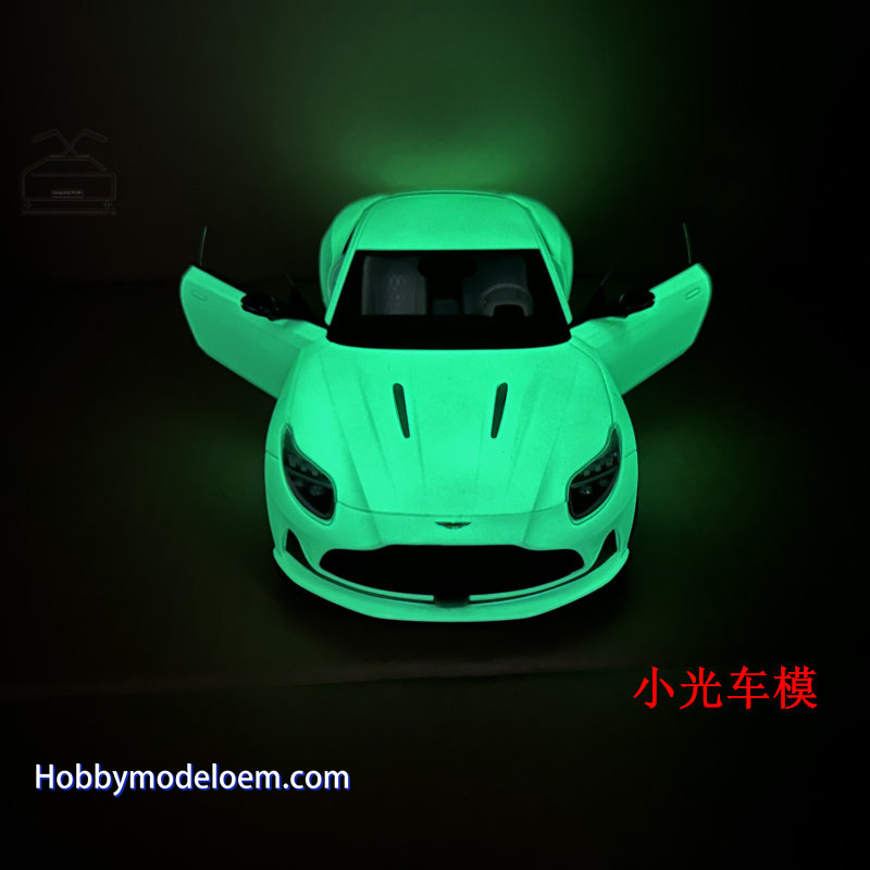 Xiao Guang 1:18 Aston Martin DB12 Aston Martin DB12 Alloy Car Model Night Light Edition